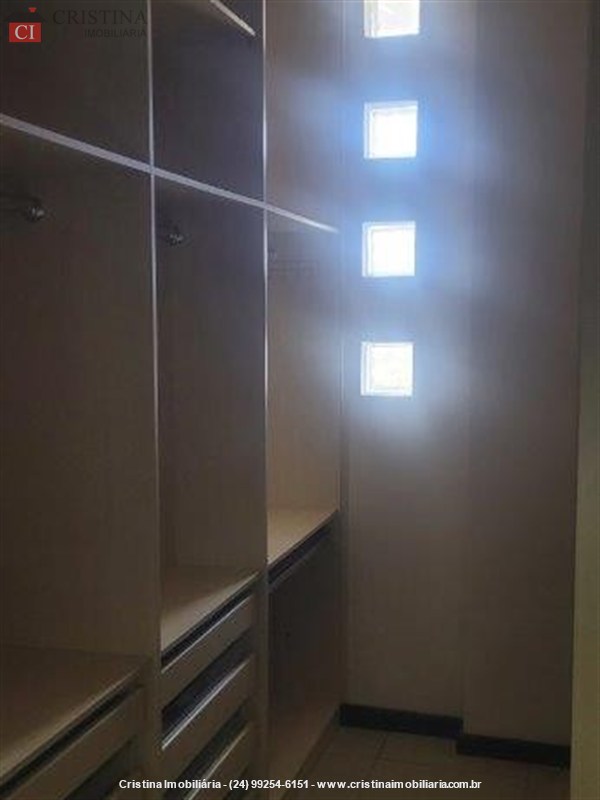 Apartamento a Venda no Morada do Castelo em Resende
