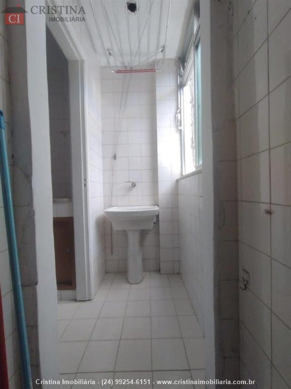 Apartamento para Alugar no Comercial em Resende