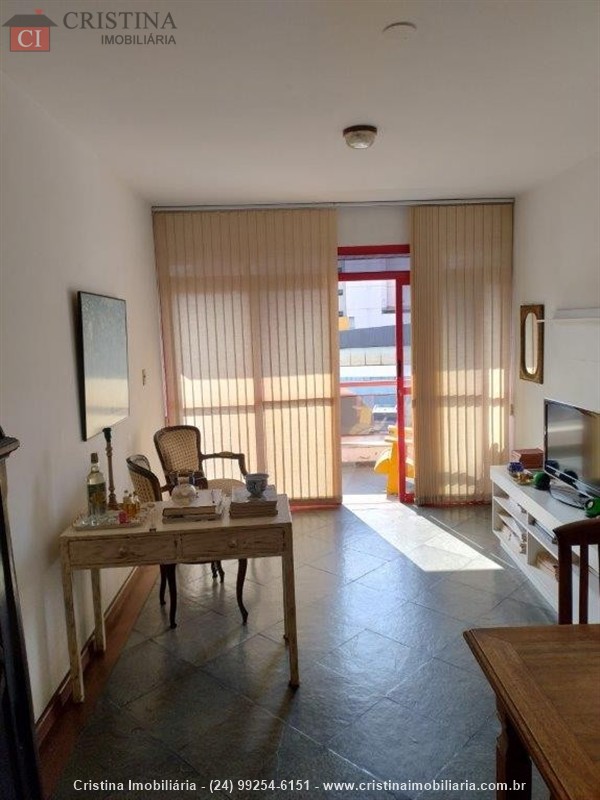 Apartamento a Venda no Centro em Resende