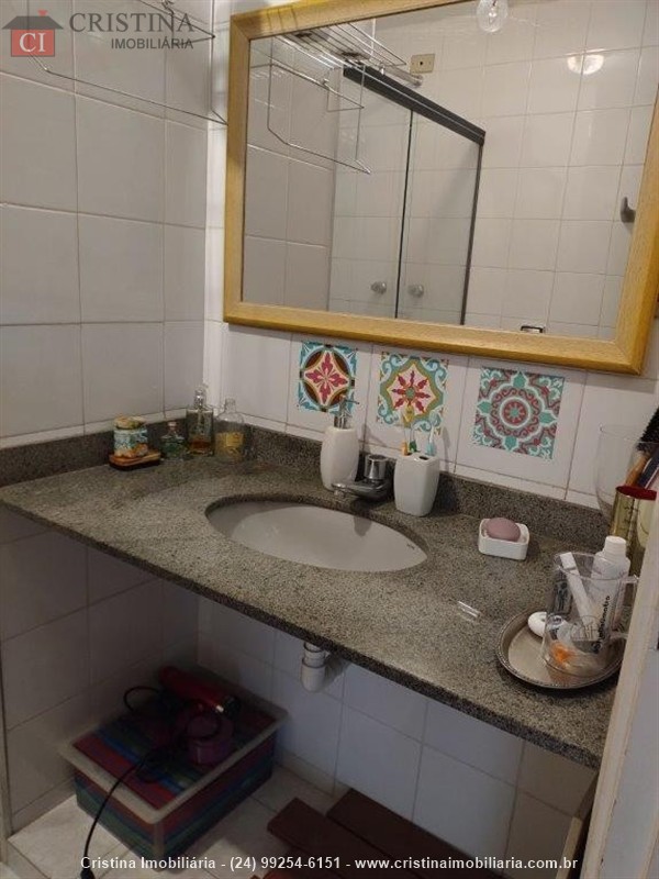 Apartamento a Venda no Centro em Resende