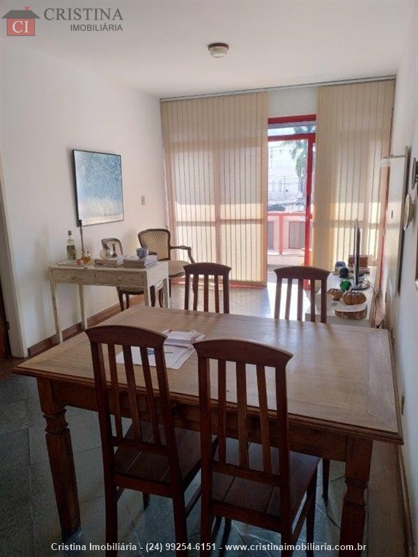 Apartamento a Venda no Centro em Resende