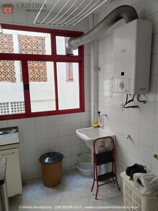 Apartamento a Venda no Centro em Resende