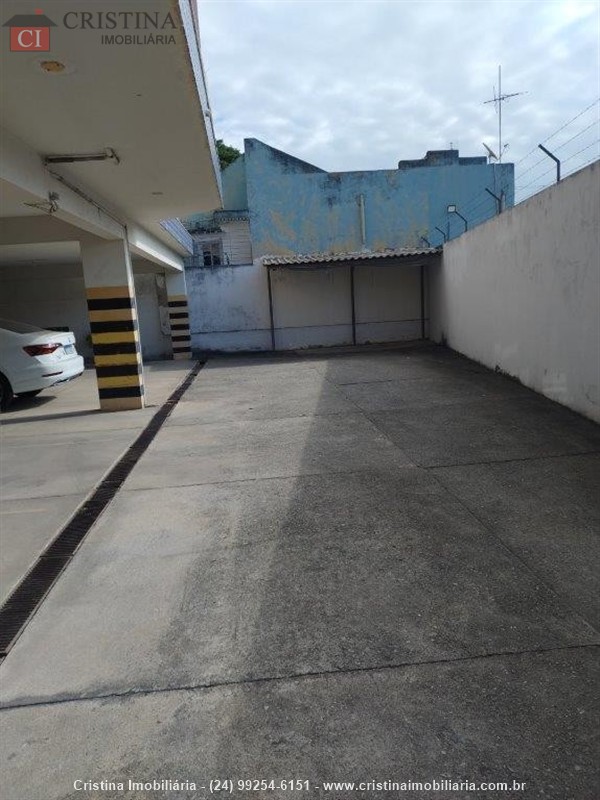 Apartamento a Venda no Centro em Resende