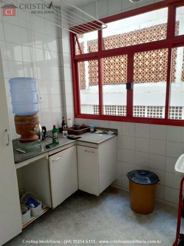 Apartamento a Venda no Centro em Resende