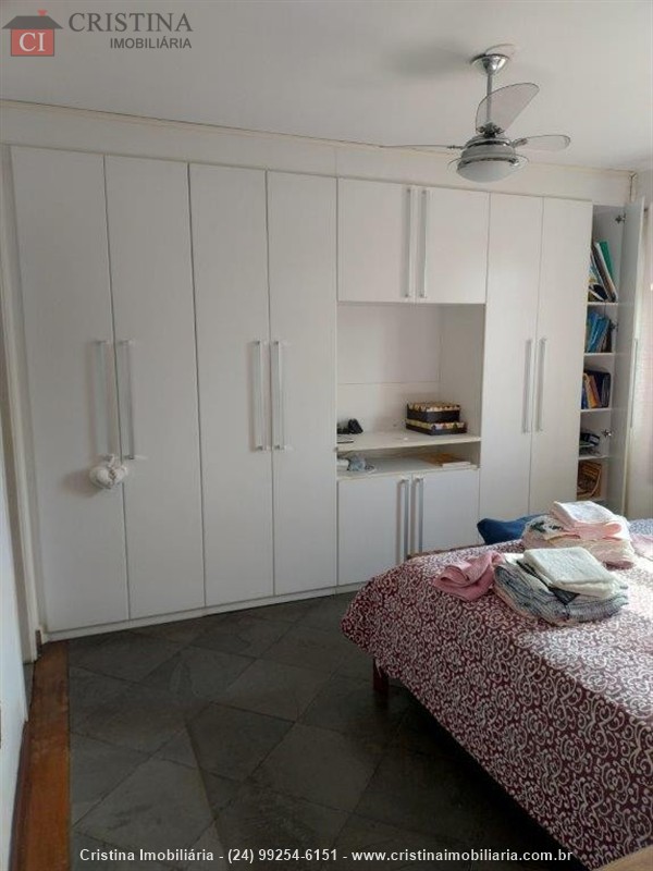 Apartamento a Venda no Centro em Resende