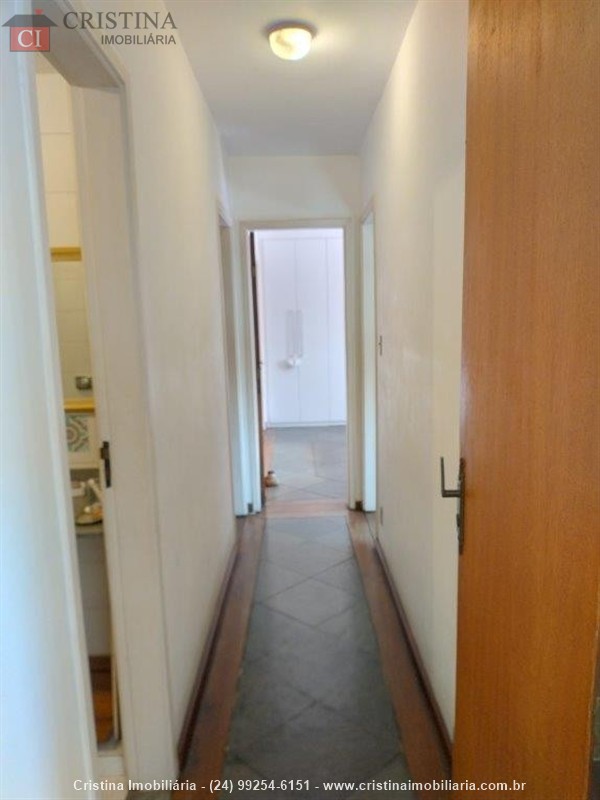 Apartamento a Venda no Centro em Resende