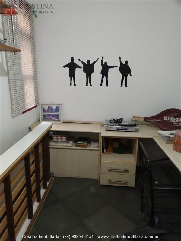 Apartamento a Venda no Centro em Resende