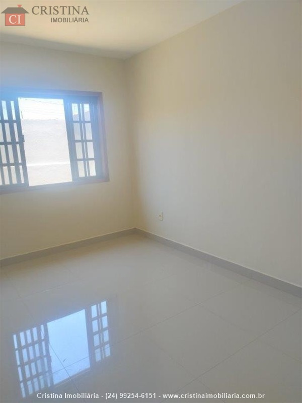 Casa para Alugar no Parque Ipiranga em Resende