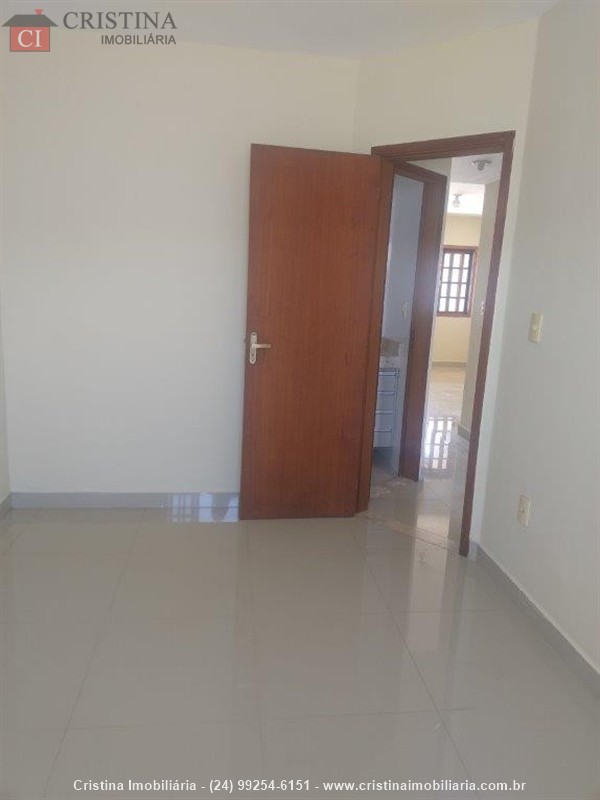 Casa para Alugar no Parque Ipiranga em Resende